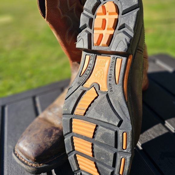 Ariat Men's Brown and Orange Western Boots - Picture 4 of 4